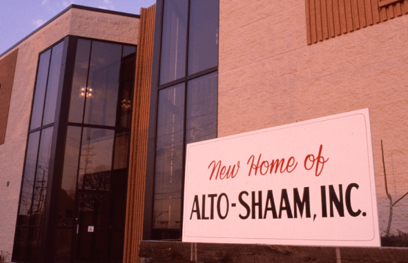 Photo of Alto-Shaam facility in the 1990s